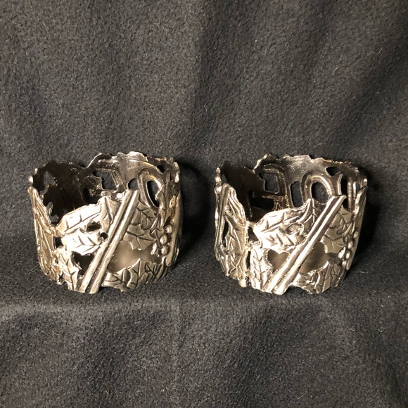 🆕 NWOT - Two Metal “Noel” Candle Holders - Never Used 🕯 - Picture 2 of 4